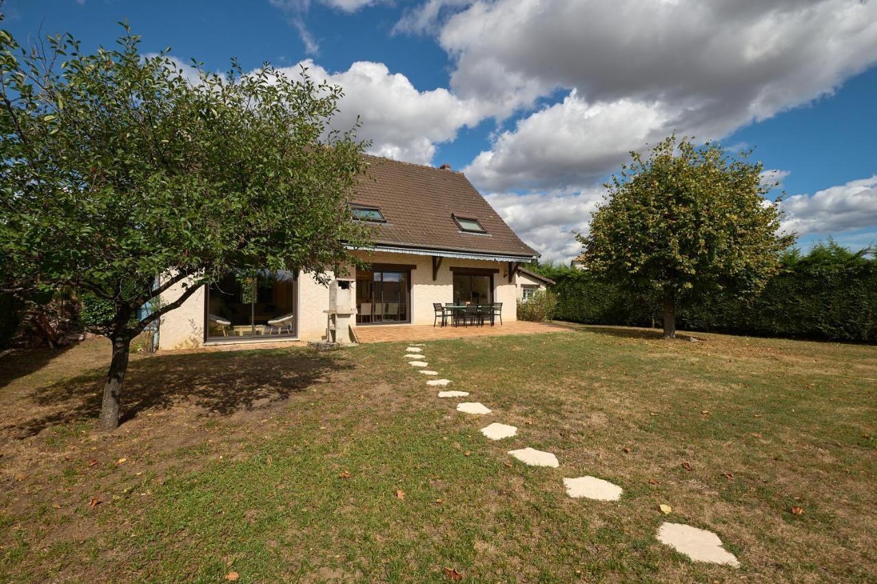 Superbe Villa Avec Piscine Magny-Cours Buitenkant foto
